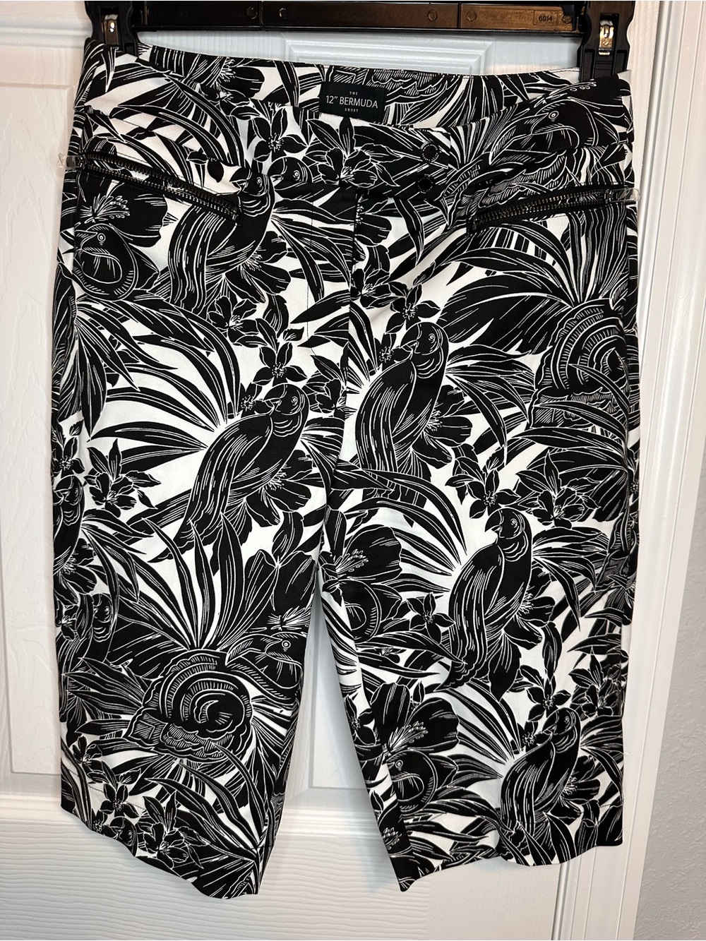 White House Black Market Black & White Tropical Print Bermuda Shorts